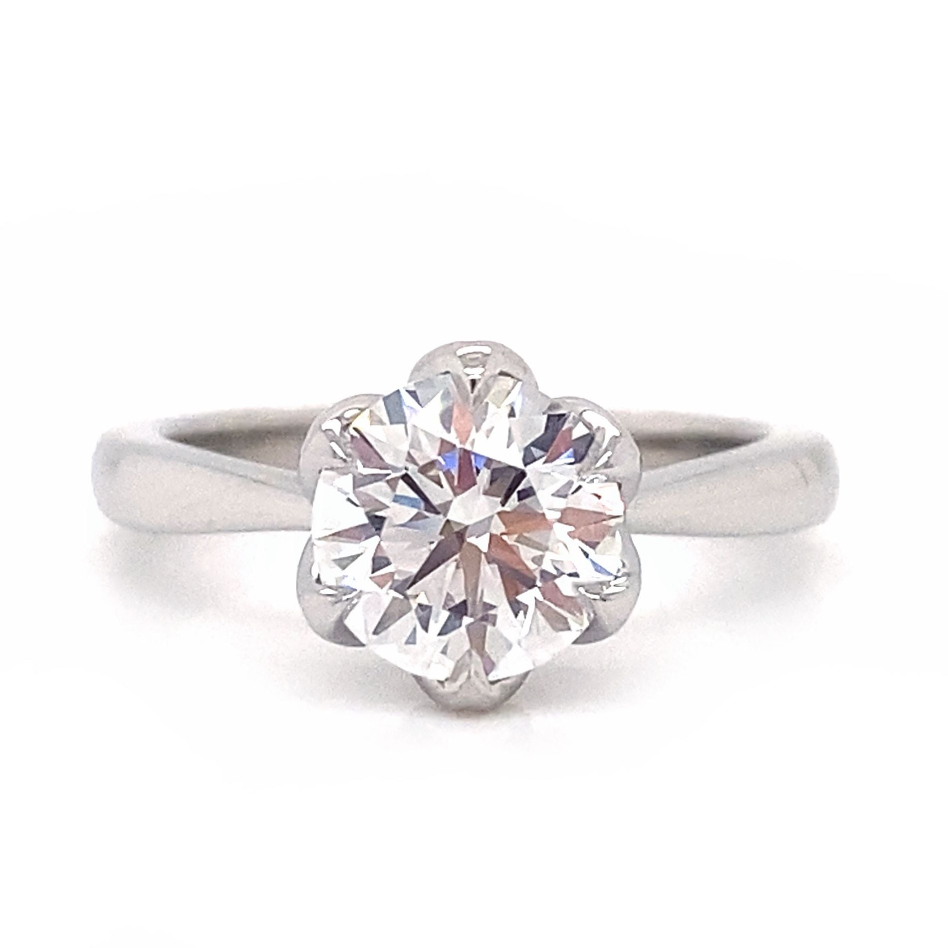 Platinum ring sale with solitaire diamond