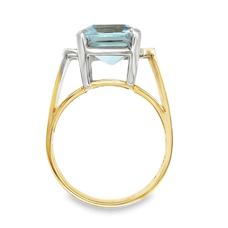 Aquamarine & Diamond Ring